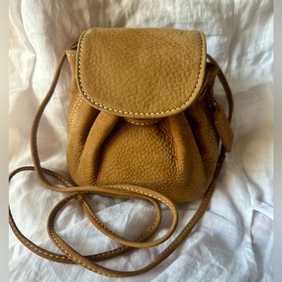 Vintage Coach Drawstring Nubuc Shoulder Bag Brown 4940 Made in Italy - Picture 1 of 9